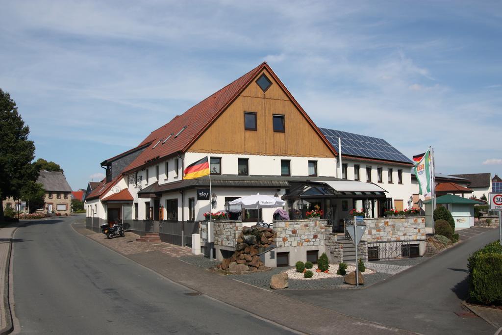 Landgasthof Kaiser Bad Wünnenberg Buitenkant foto
