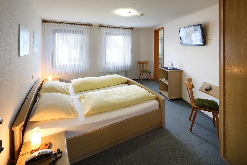 Landgasthof Kaiser Bad Wünnenberg Kamer foto