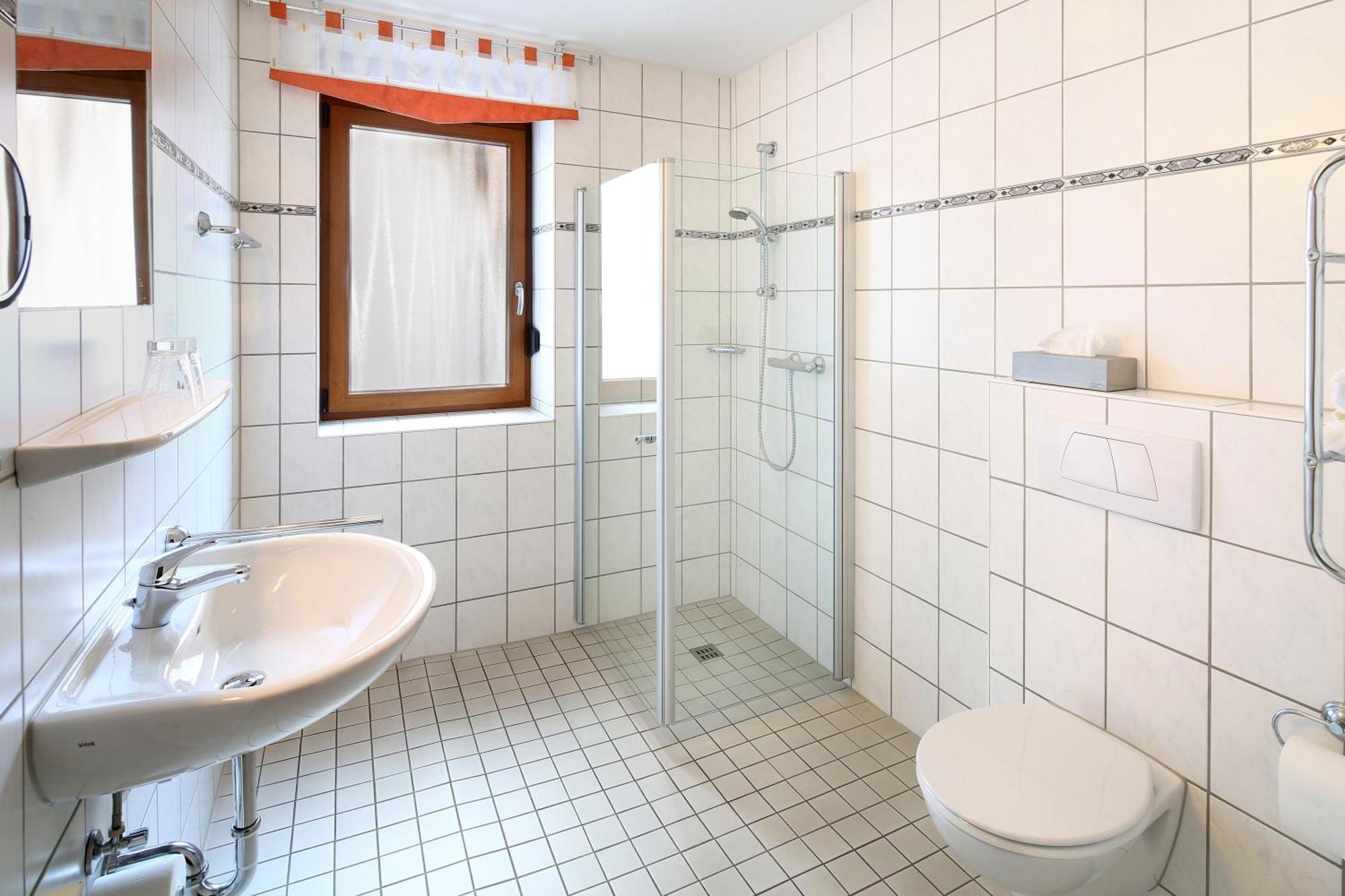 Landgasthof Kaiser Bad Wünnenberg Kamer foto